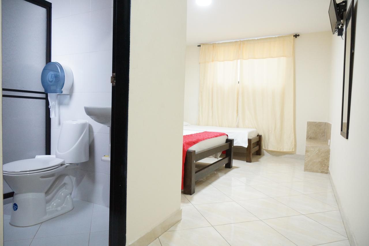 Hotel Esmeralda San Gil Kültér fotó